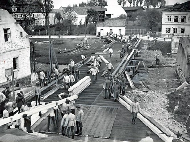 Most vyletěl do povětří 23. září 1938